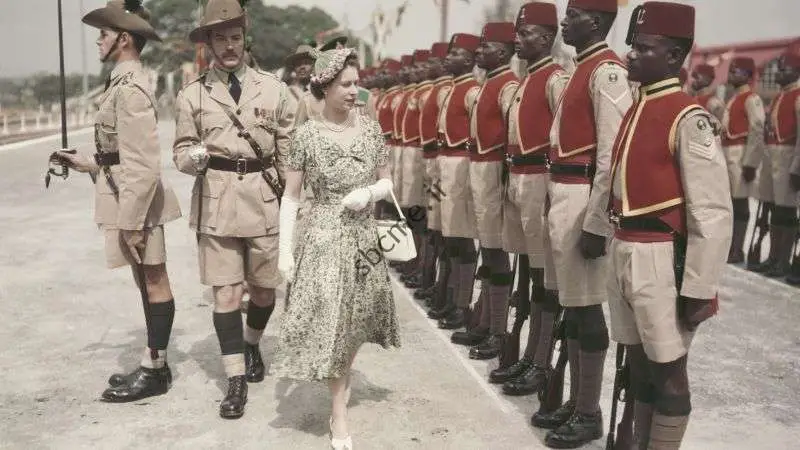 ابری از استعمار بر میراث ملکه الیزابت در آفریقا آویزان است